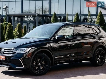 Авто Volkswagen Tiguan 2023 № 8809818