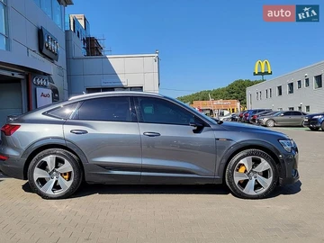 Авто Audi E-Tron Sportback 2020 № 8809824