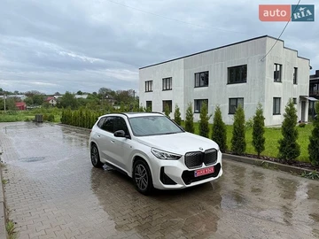 Авто BMW Ix3 2023 № 8809826