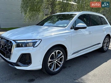 Авто Audi Q7 2025 № 8809917