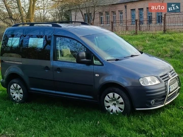 Авто Volkswagen Caddy 2010 № 8809992