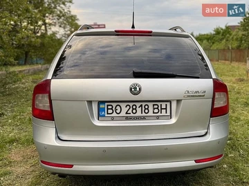 Авто Skoda Octavia 2010 № 8810198