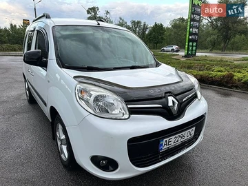 Авто Renault Kangoo 2015 № 8810209