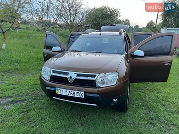 Авто Renault Duster 2011 № 8810215