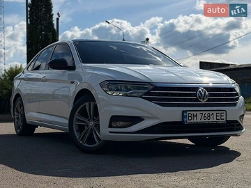 Авто Volkswagen Jetta 2018 № 8810261