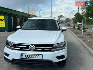 Авто Volkswagen Tiguan 2017 № 8810458