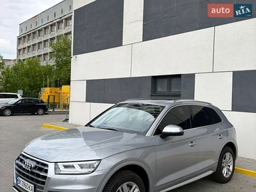 Авто Audi Q5 2019 № 8810475