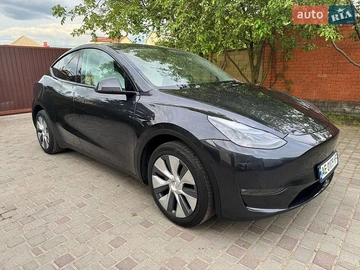 Авто Tesla Model Y 2024 № 8810484