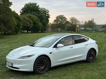 Авто Tesla Model 3 2024 № 8810496