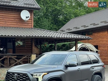 Авто Toyota Sequoia 2022 № 8810514