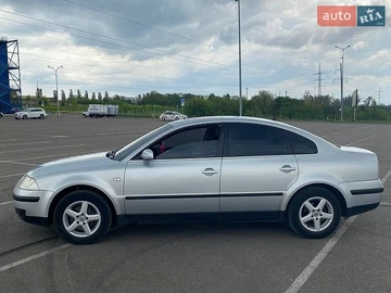 Авто Volkswagen Passat 2002 № 8810730