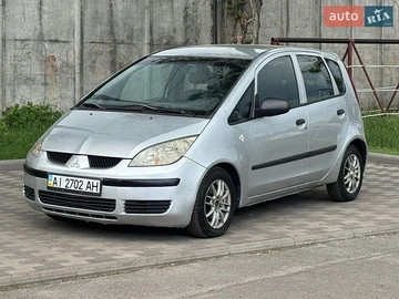 Авто Mitsubishi Colt 2005 № 8810913