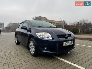 Авто Toyota Auris 2007 № 8810916