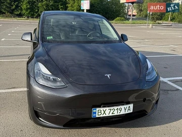 Авто Tesla Model Y 2024 № 8810920