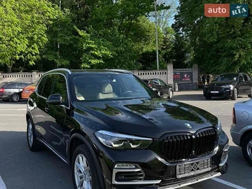 Авто BMW X5 2020 № 8810922