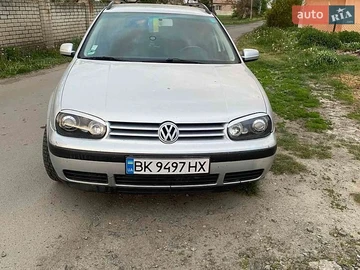 Авто Volkswagen Golf 2001 № 8810953