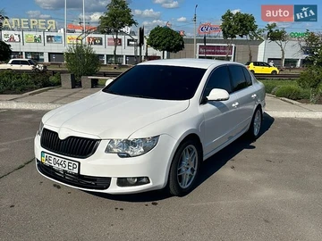 Авто Skoda Superb 2011 № 8810964