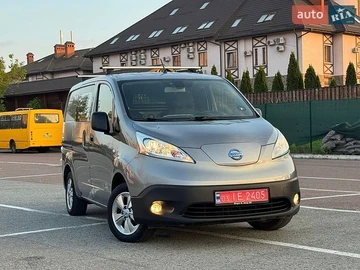 Авто Nissan E-Nv200 2015 № 8811186