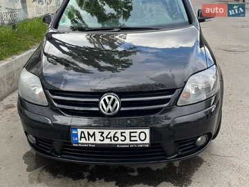 Авто Volkswagen Golf Plus 2008 № 8811350