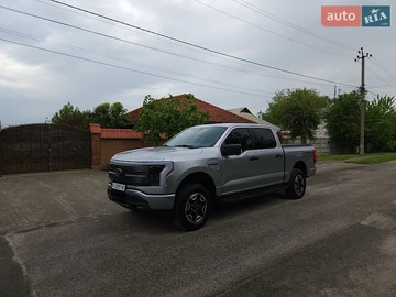 Авто Ford F-150 2023 № 8811408