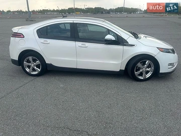 Авто Chevrolet Volt 2010 № 8811817