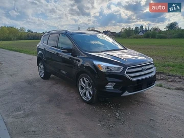 Авто Ford Escape 2018 № 8811840