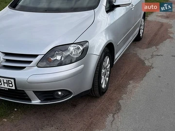 Авто Volkswagen Golf Plus 2005 № 8811878