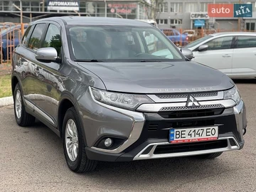 Авто Mitsubishi Outlander 2021 № 8812104