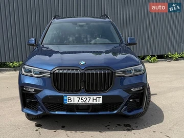 Авто BMW X7 2022 № 8812331