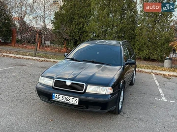 Авто Skoda Octavia 2000 № 8812348