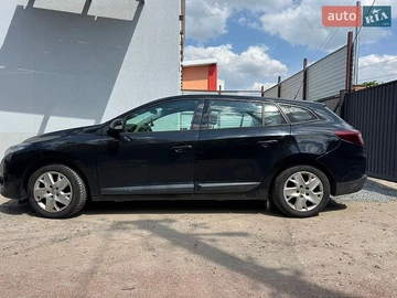 Авто Renault Megane 2011 № 8812544
