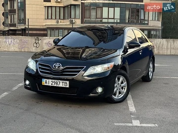 Авто Toyota Camry 2011 № 8812583