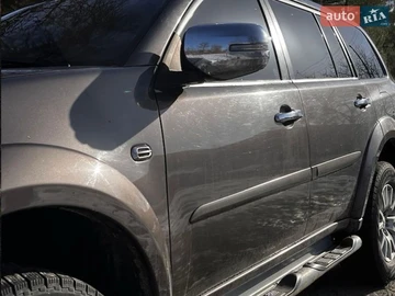 Авто Mitsubishi Pajero Sport 2013 № 8812603