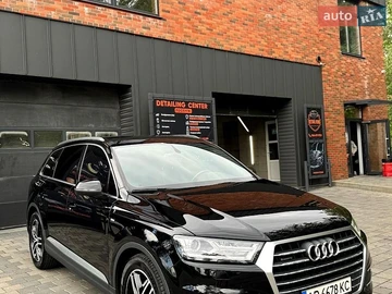 Авто Audi Q7 2015 № 8812648