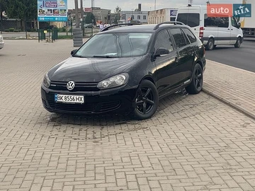 Авто Volkswagen Golf 2010 № 8812699