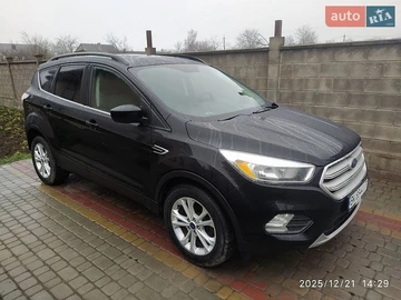 Авто Ford Escape 2017 № 8812756