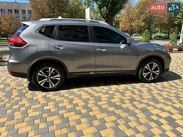 Авто Nissan Rogue 2017 № 8813071