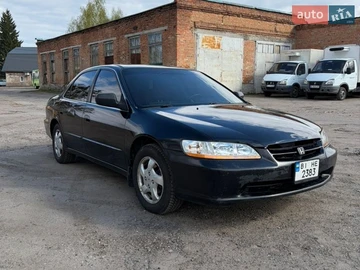 Авто Honda Accord 2000 № 8813101