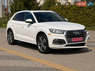 Авто Audi Q5 2017 № 8813146