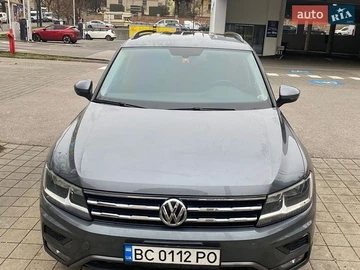 Авто Volkswagen Tiguan 2017 № 8813156