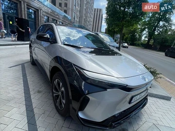 Авто Toyota Bz4X 2025 № 8813249