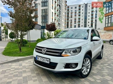 Авто Volkswagen Tiguan 2015 № 8813355