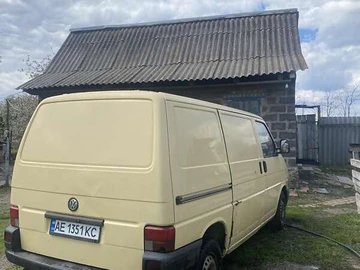 Авто Volkswagen Transporter 1999 № 8813414