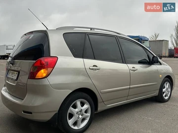 Авто Toyota Corolla 2003 № 8813424