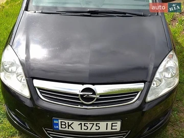 Авто Opel Zafira 2011 № 8813447