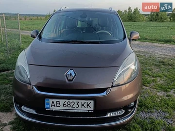 Авто Renault Grand Scenic 2013 № 8813451