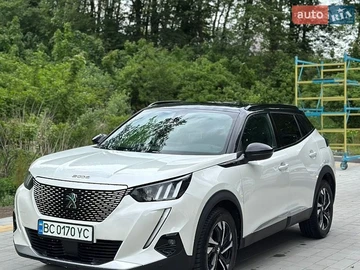 Авто Peugeot 2008 2020 № 8813537