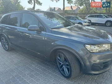 Авто Audi Q7 2017 № 8813565