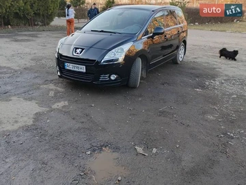 Авто Peugeot 5008 2010 № 8813624