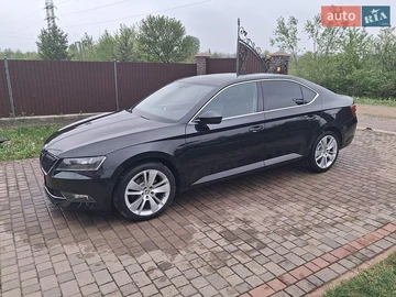Авто Skoda Superb 2016 № 8813683